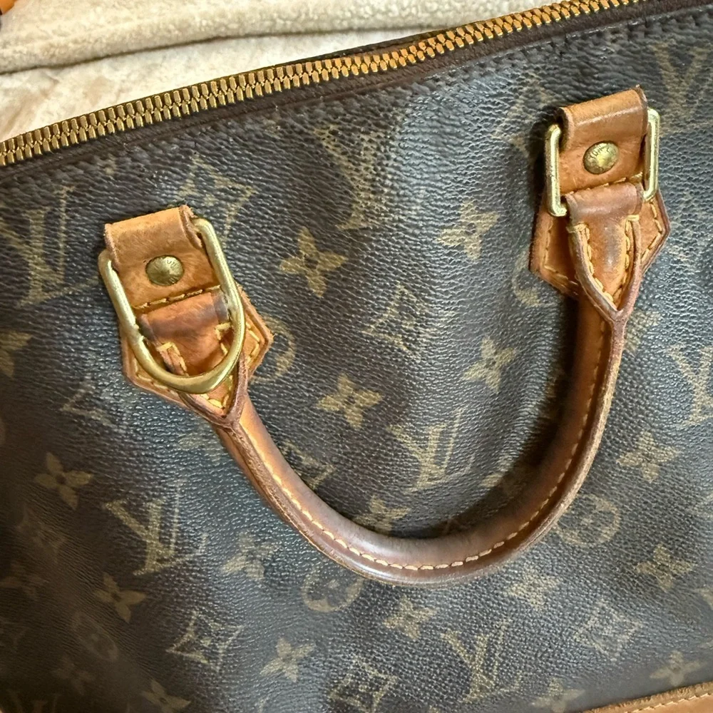 AUTHENTIC Louis Vuitton MM Alma Bag - Vintage Condition (Needs TLC) - Picture 6 of 11
